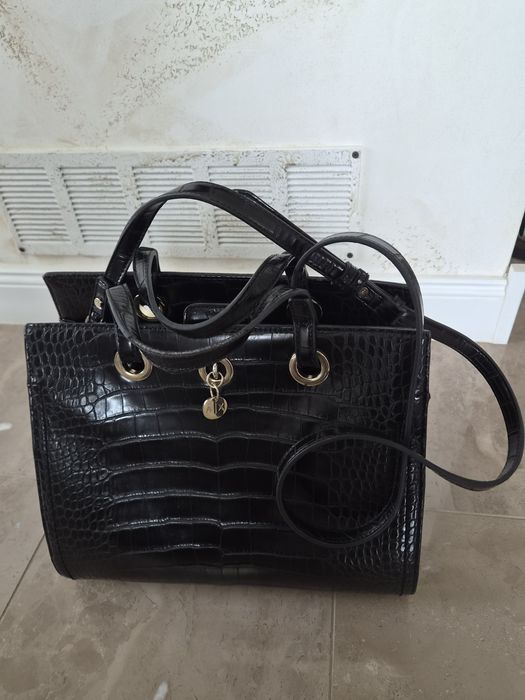 Дамска чанта ARMANI EXCHANCE