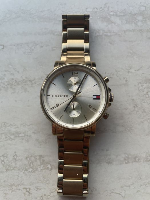 Ceas Tommy Hilfiger Auriu