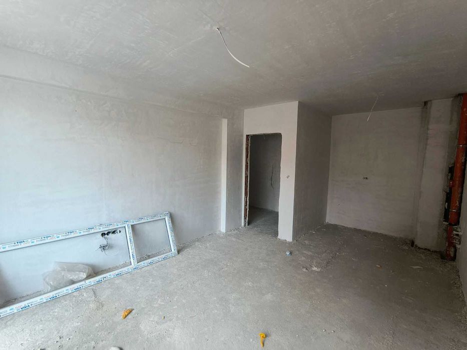 Продава се Двустаен апартамент в Пловдив, Южен - 64 кв.м за 718 €/кв.м - Снимка #2