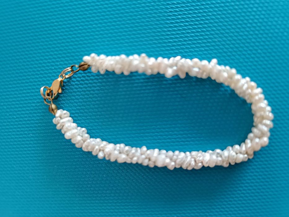 Гривна от естествени речни перли