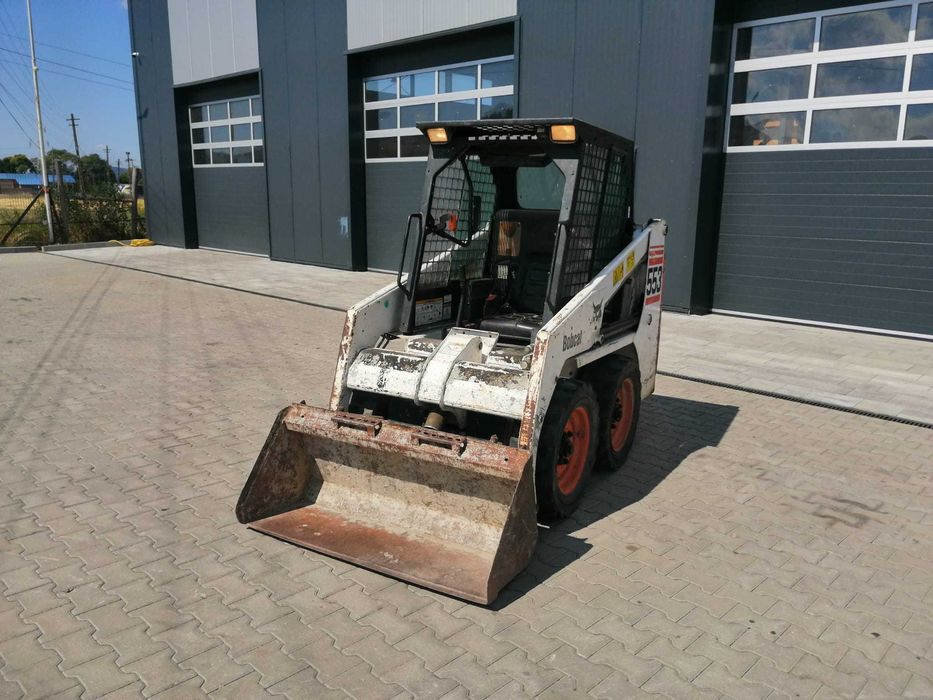 Miniincarcator frontal Bobcat 553