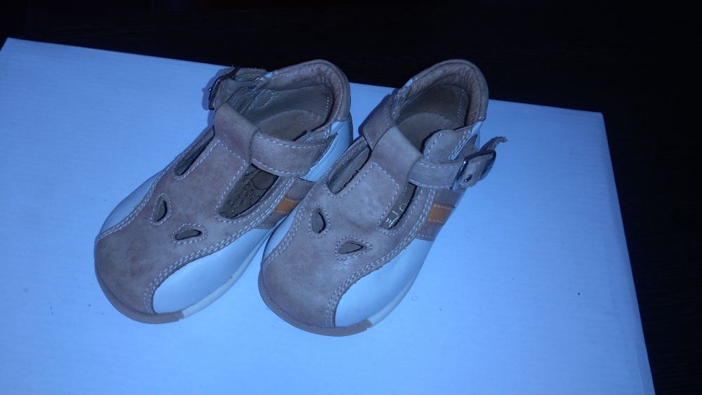 Pantofi nr. 19, din piele naturala, old patina, Germania - UTILIZATI