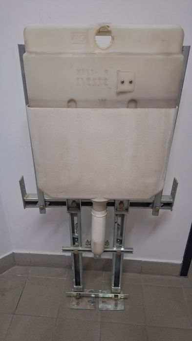 Продам  инсталляция  от унитаз