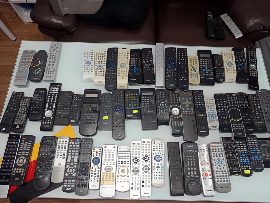 Telecomenzi grundig toshiba akai saba jvc telefunken