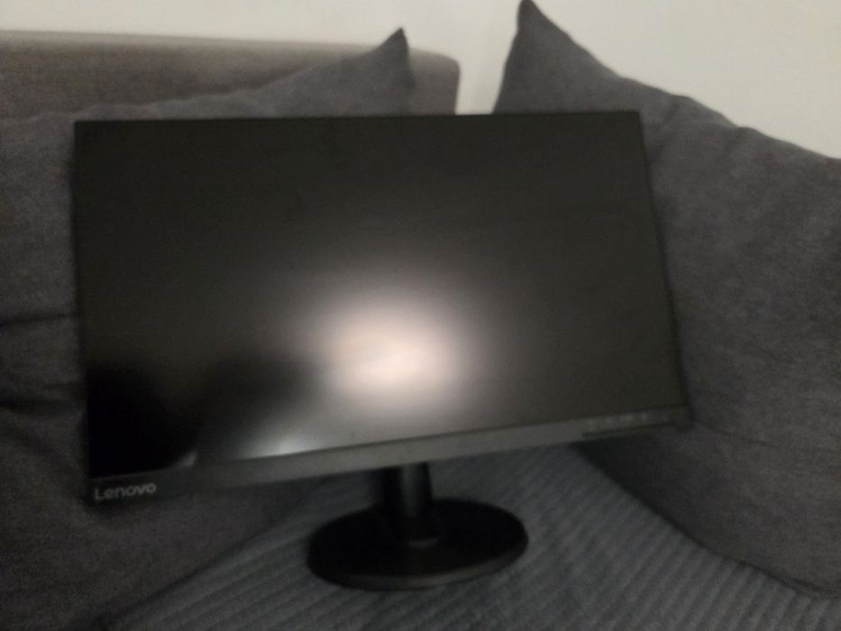 Monitor Lenovo led