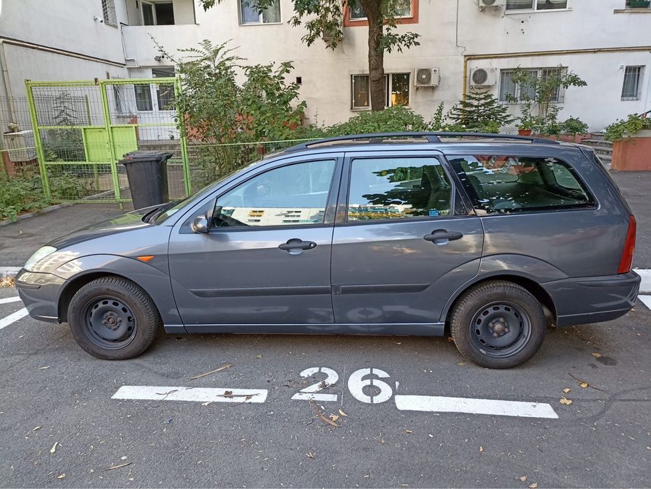 FORD Focus 2004 — imagine 3