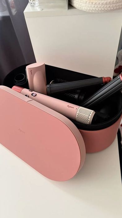 Dyson Airwrap Kanzan Pink HS08 — нежный премиум и укладка без вреда