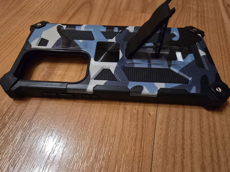 Se vinde husă antișoc pentru Samsung S24 Ultra