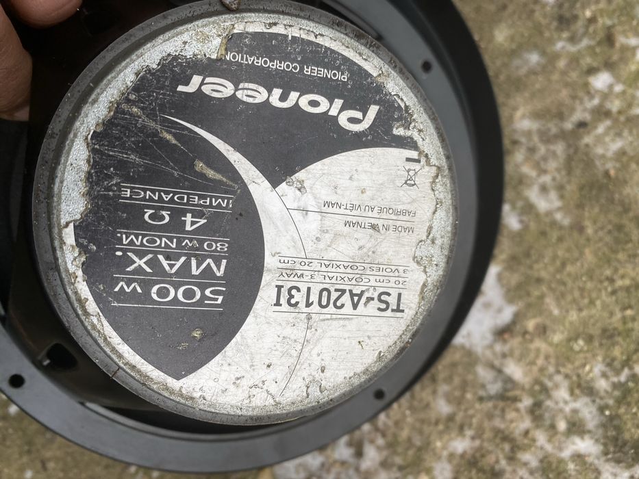 Продавам колони Pioneer Ts a2013l