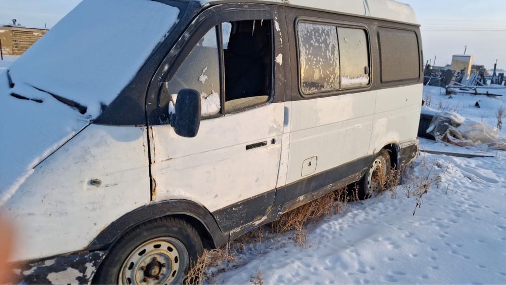 Соболь. Год выпуска 2000 г. Двигатель 406-й.Карбюраторный.одномостовой