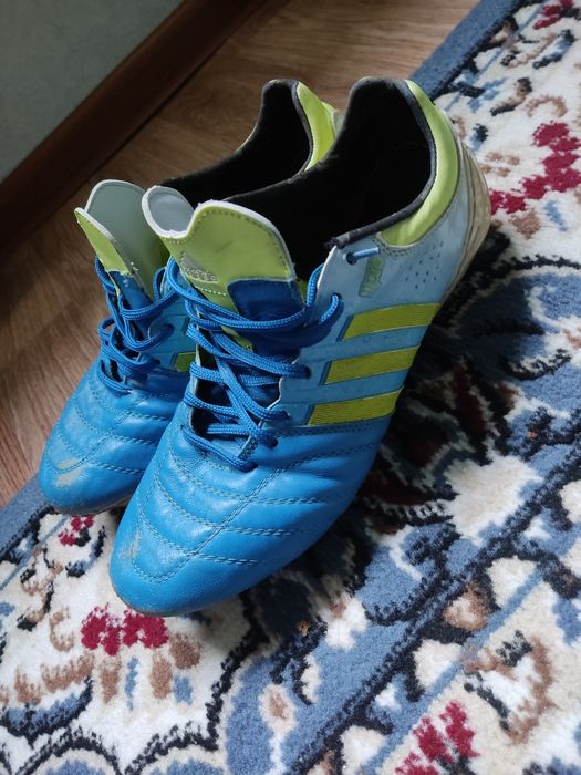 Продаю бутсы Adidas 11pro