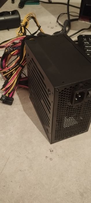 Срочно продам блок питания