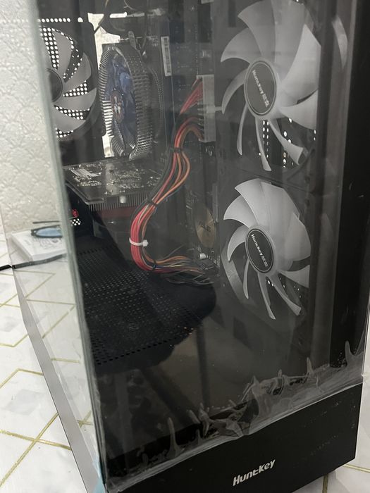 Системный блок Intel Core i5 / 8GB RAM / AMD Radeon 7600