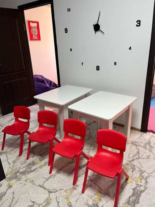 Детский стол и стульчики