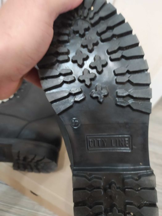 Зимни дамски боти