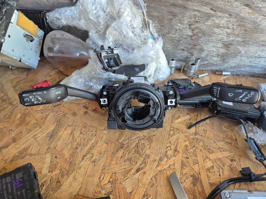 Spira volan 5Q1953569C bloc manete 5Q1953521DK Skoda Octavia 3