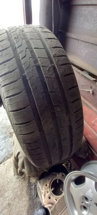 Продам шины месте диском