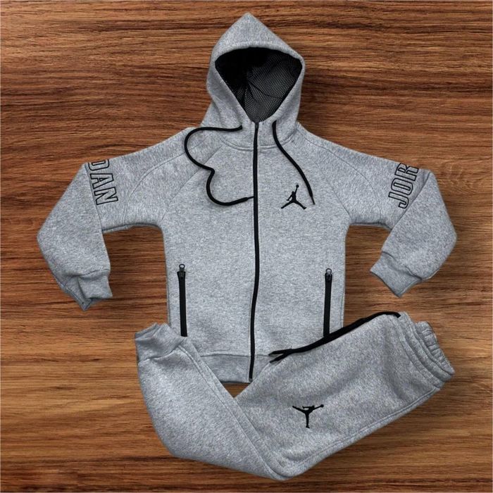 Trening fete și baieti