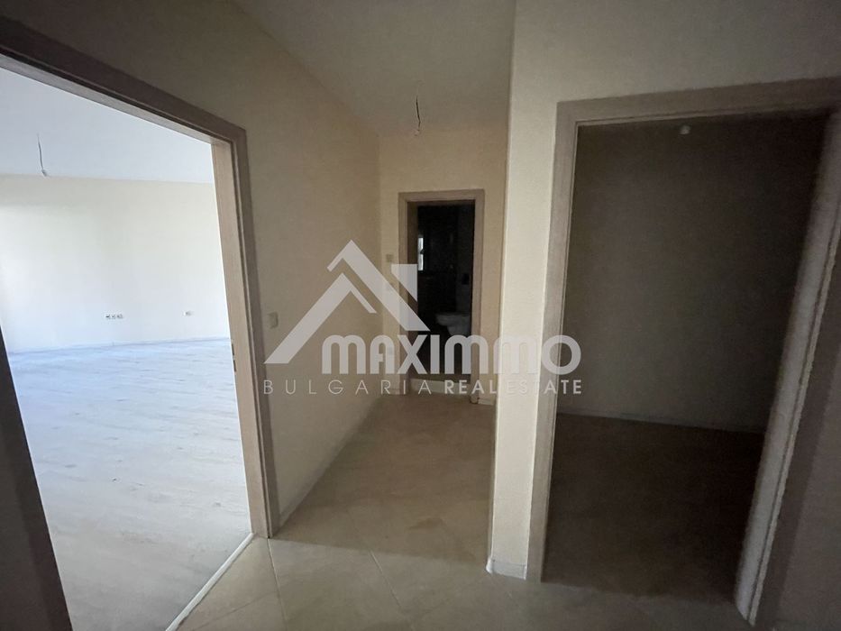 Продава се Двустаен апартамент в Варна, Аспарухово - 142 кв.м за 839 €/кв.м - Снимка #10