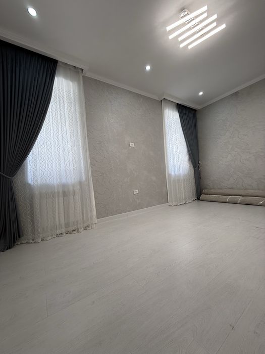 Срочно продам коттедж в Яшнабадском районе