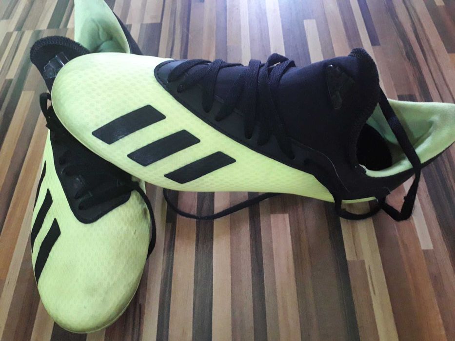 Детски бутонки Adidas