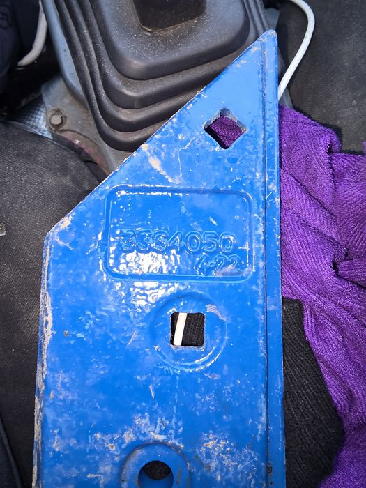 Лемкен долотаси яхшисидан донаси 90мингдан, лемех 130минг130