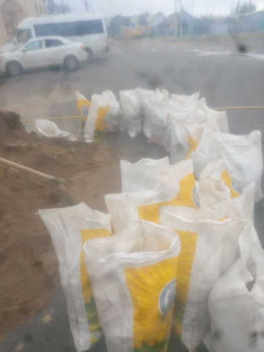 Услуги грузчика, вывоз и и вынос строительный мусор,демонтаж кв