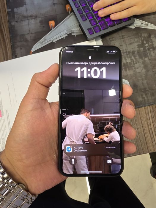 iPhone 11 про с гарантией