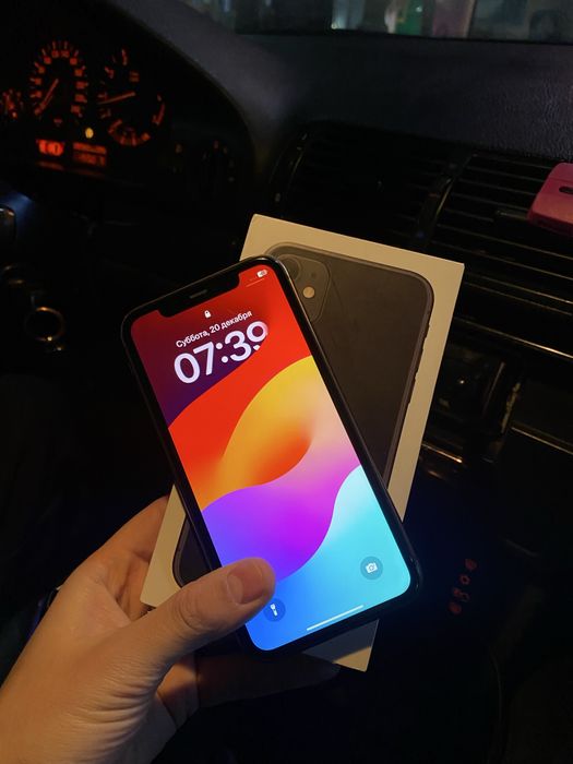 Продам Iphone 11 64gb