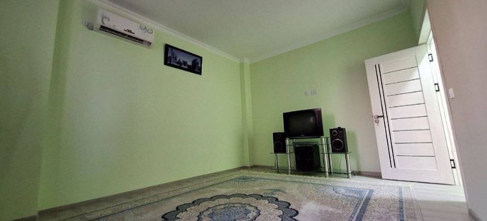 Янги бозор олдида турецкий дом