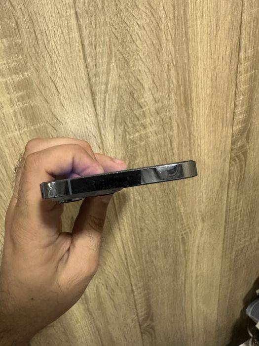 iphone 13 pro max 256GB xolati yaxshi fase id ishledi