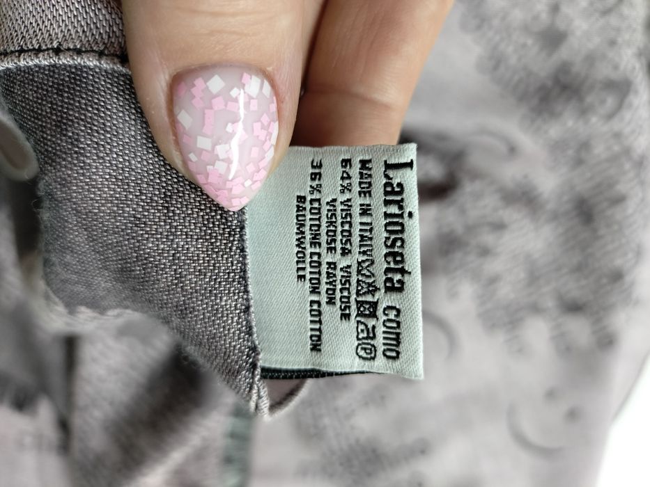 Шарф вискоза от MOSCHINO