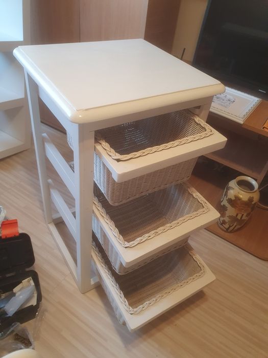 Dulap cu 3 sertare din ratan