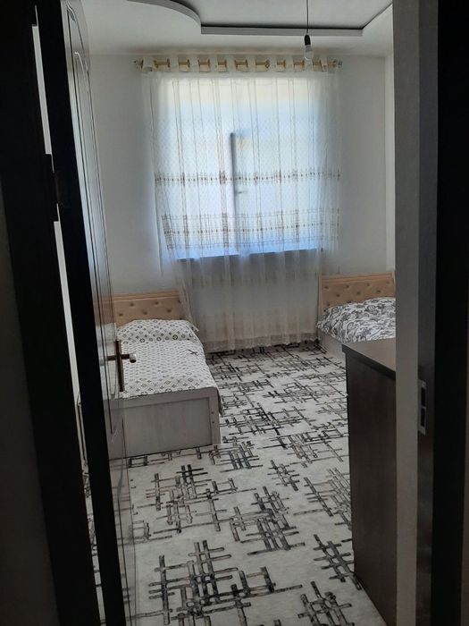 Toshkent tumani Abdurahmonda 4sutu 7 xonali uy sotiladi