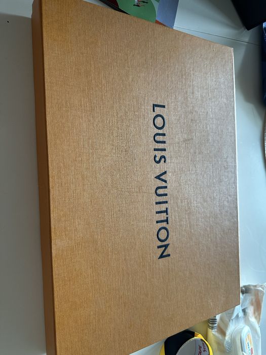 Cutii Louis Vuitton originale ( + saculet)
