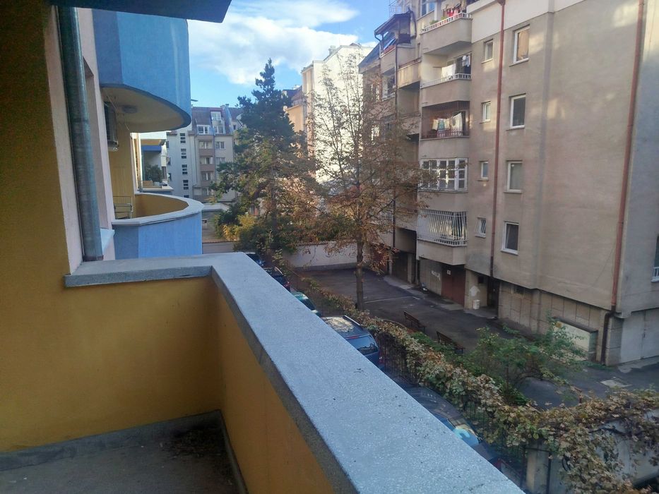 Продава се Тристаен апартамент в София, Белите брези - 68 кв.м за 2956 €/кв.м - Снимка #3