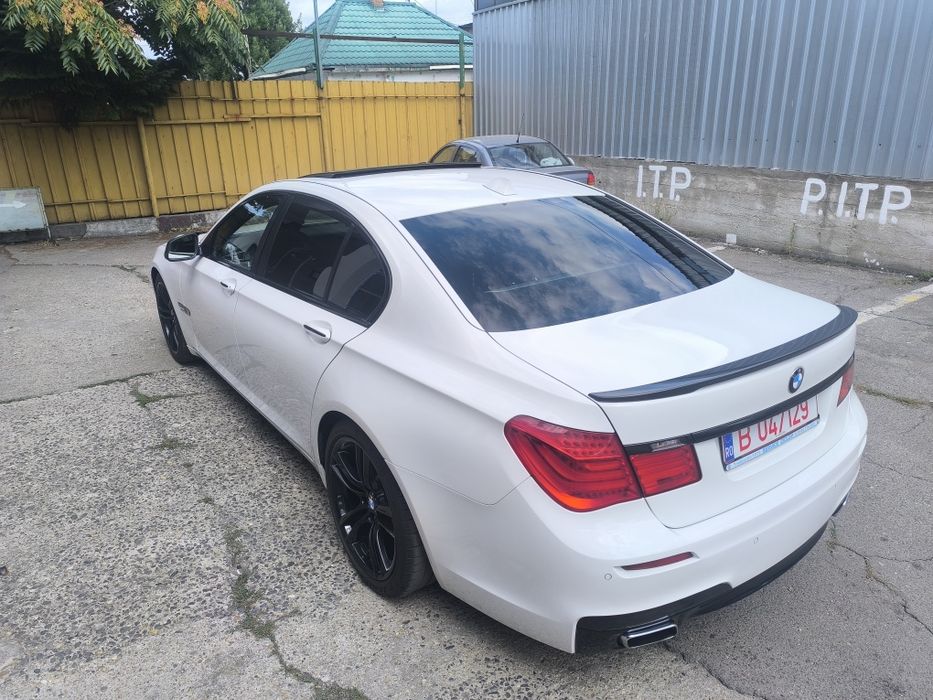 BMW Seria 7 2011 — imagine 3
