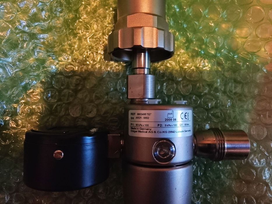Vând set de regulatoare cu caracter decorativ.