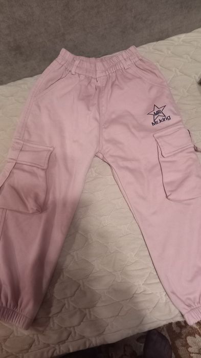 Продам брюки на девочку