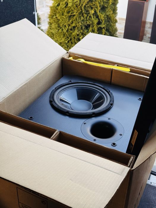 SUBWOOFER KENWOOD SW-X1,Nou la cutie,bass de 30 cm ,pasiv, 150W