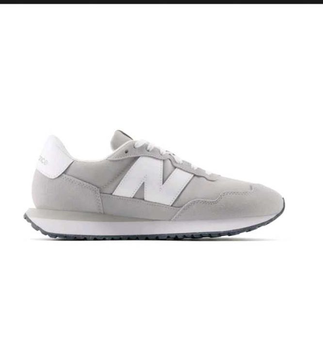 New Balance кроссовки