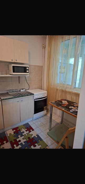 De inchiriat apartament pajura