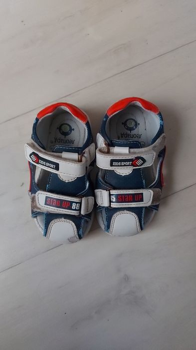 Обувь детская разные