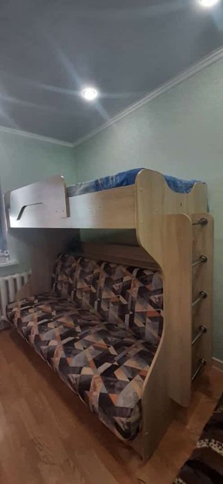Двухъярусная кровать продам
