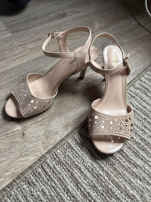 Босоножки , биркенштоки