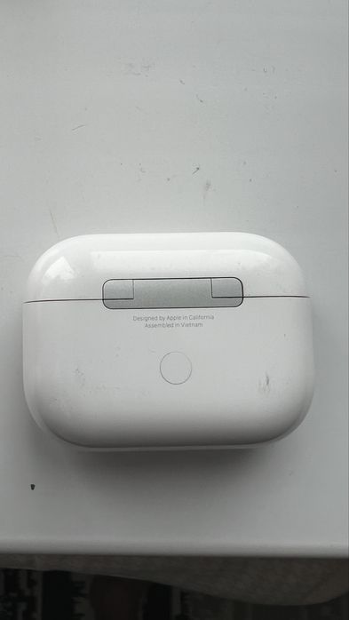 AirPods pro 1 поколение