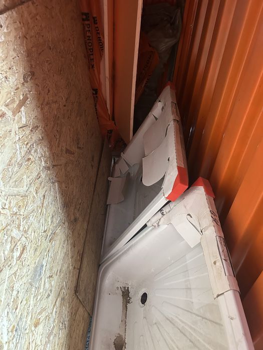 Продам  поддоны для душевых Antika 80*80*15, + сифон в наборе