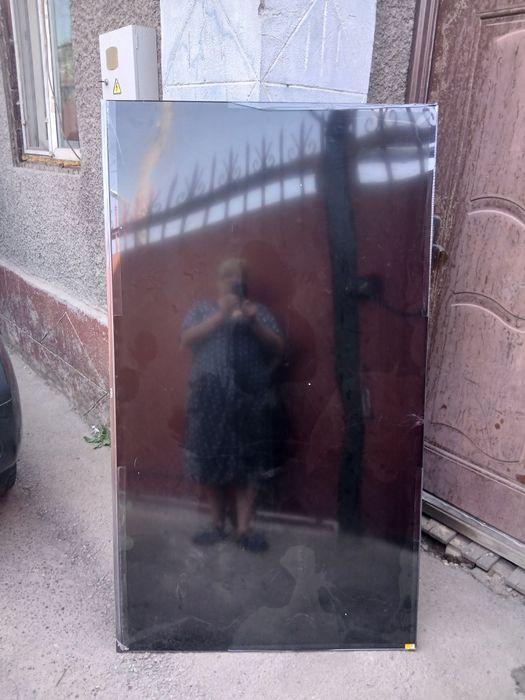 Телевизор на запчасти
