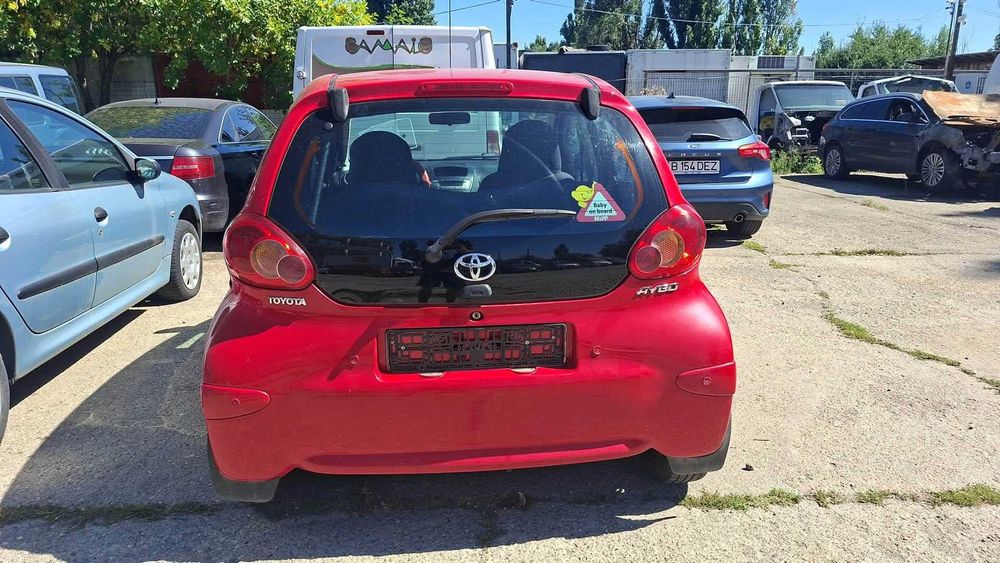 Dezmembrez Toyota Aygo 1.0 Benzina DIN 2008 - 1KR-FE