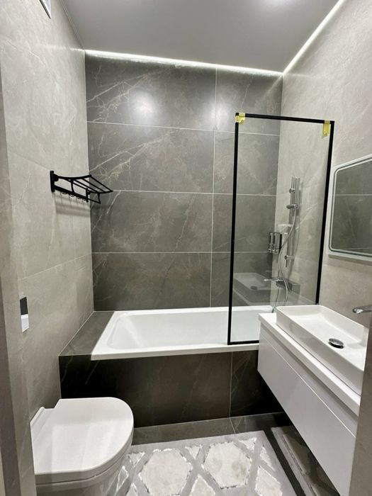 Продаю Квартира Новостррйка Ж.К Барокко 3/5/10 Новомосковская 85м2.